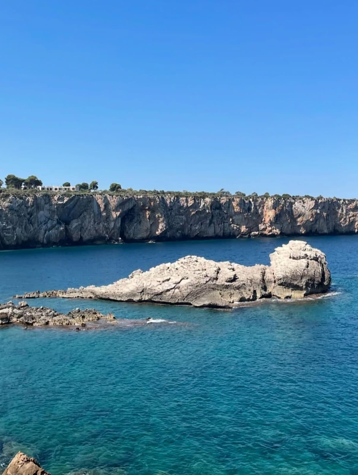 Isolotto di Cala Rossa